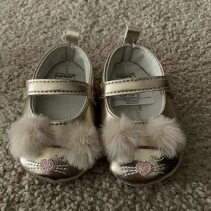 Brand new baby girl shoes. Size 0-3 months